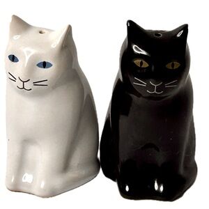 Salt & Pepper Shakers White | Black Kitty Cats 3” Ceramic Gift Set‎ New in Box
